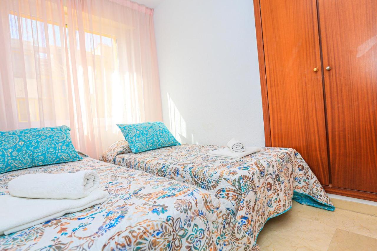 Ferienwohnung Austral - Only Families Lloret de Mar Exterior foto